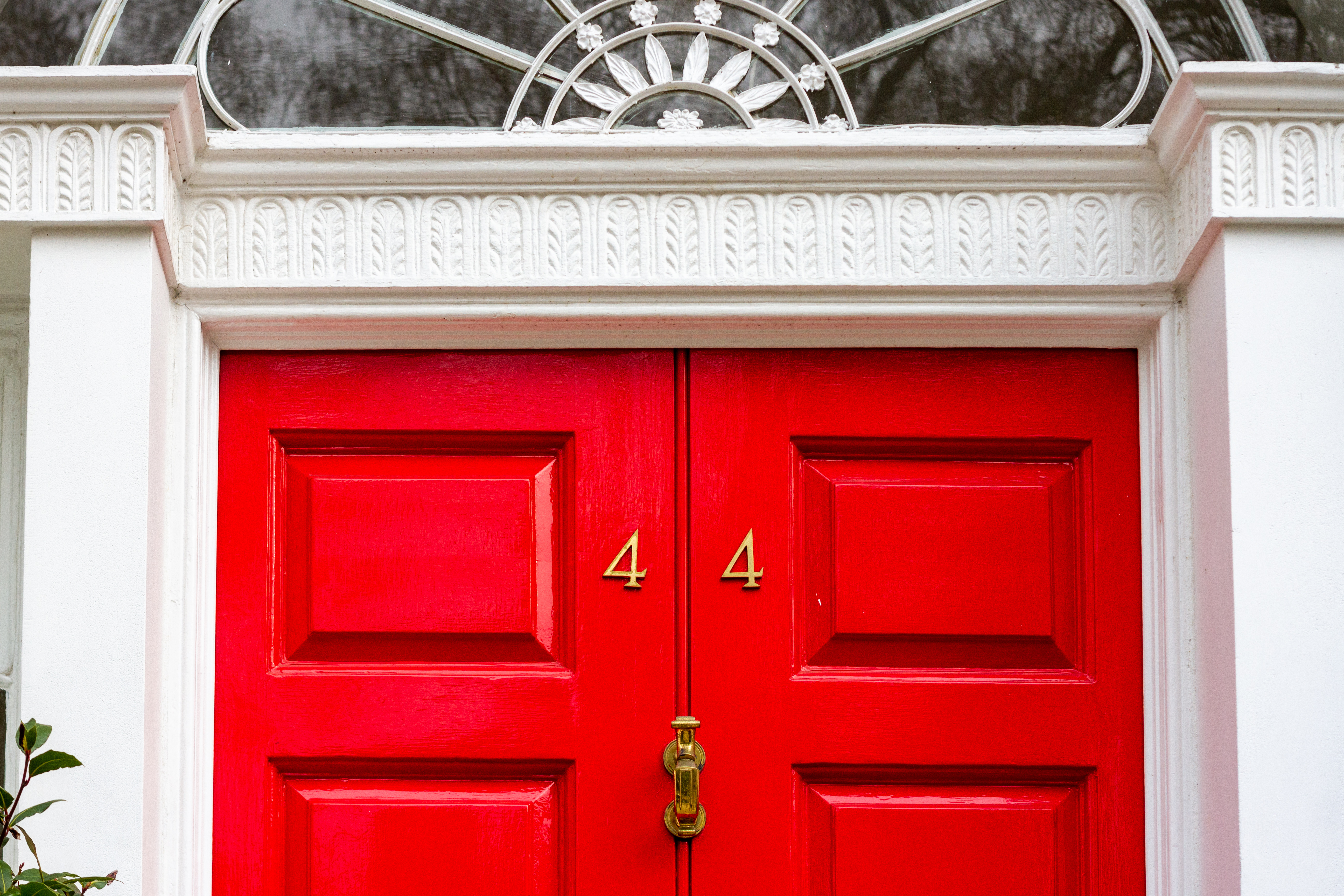 House,Number,44,With,The,Forty-four,In,Bronze,Metal,Digits